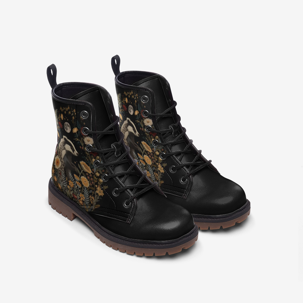 Faux-embroidery Badger & Moon Vegan Boots